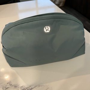 lululemon Feeling Ready Pouch